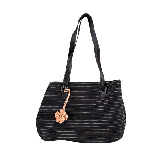 Liz Claiborne Handbags - Liz Claiborne black woven shoulder bag contrasting stitching
